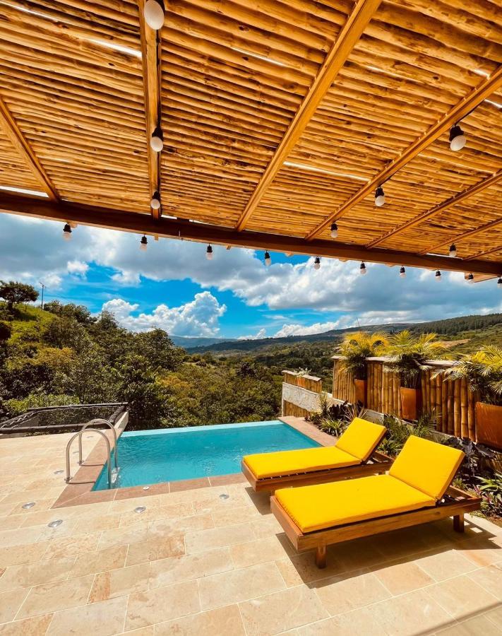 Hotel Campestre Palmas Del Zamorano San Gil Exterior photo