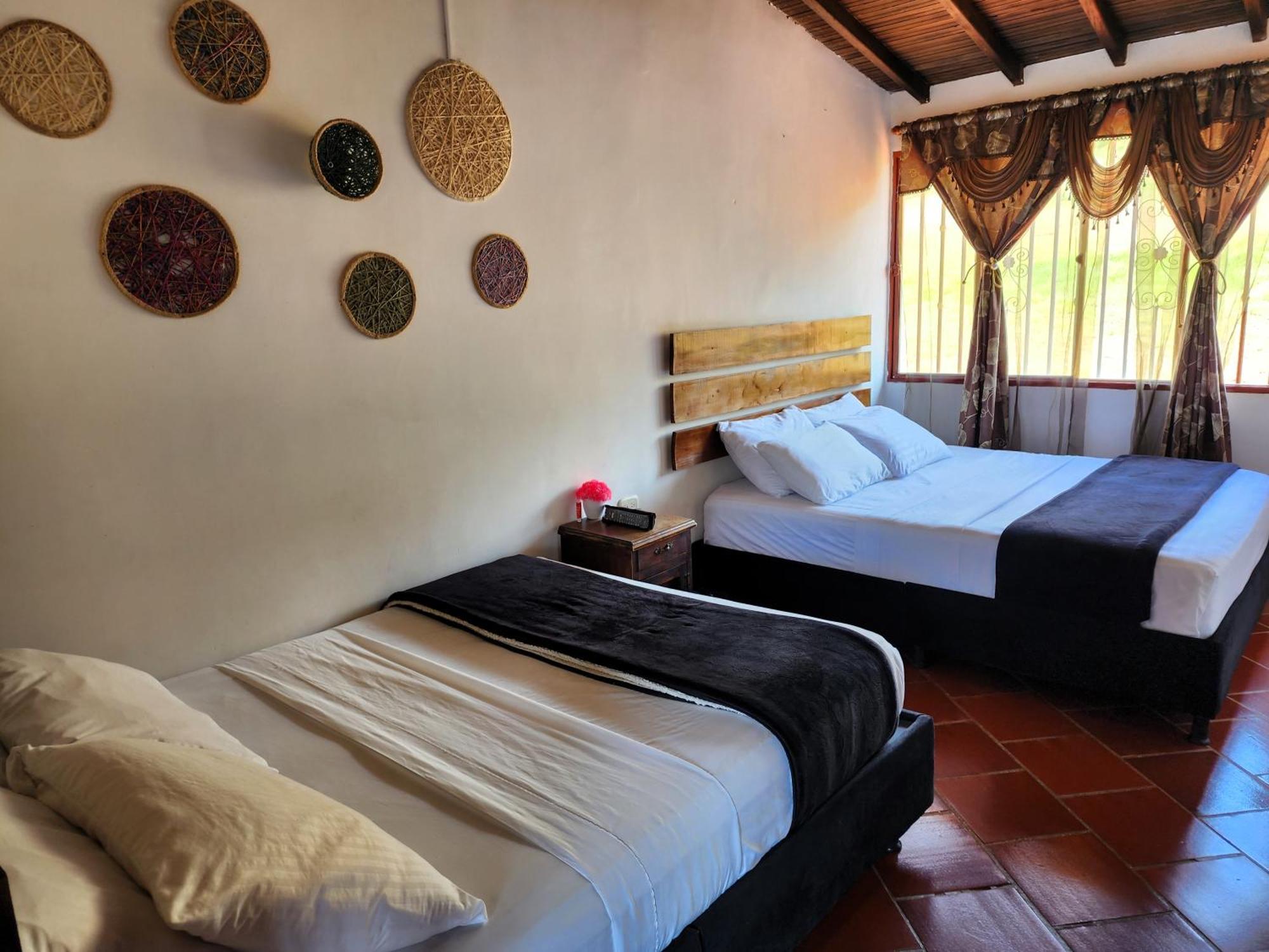Hotel Campestre Palmas Del Zamorano San Gil Exterior photo